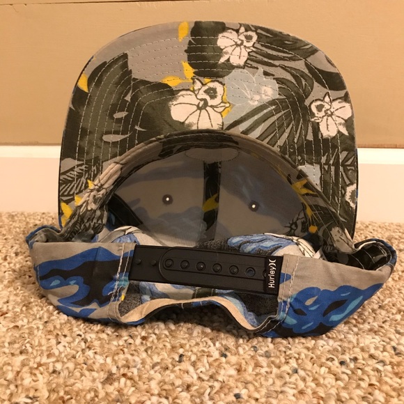 Hurley hat - Picture 2 of 4